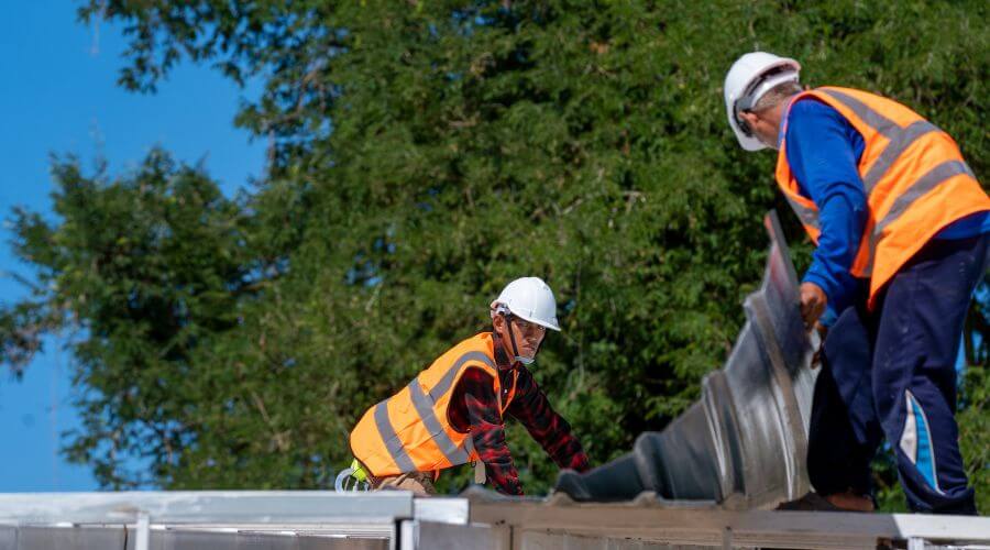 Expert Emergency Roof Repairs services in Syracuse, KS